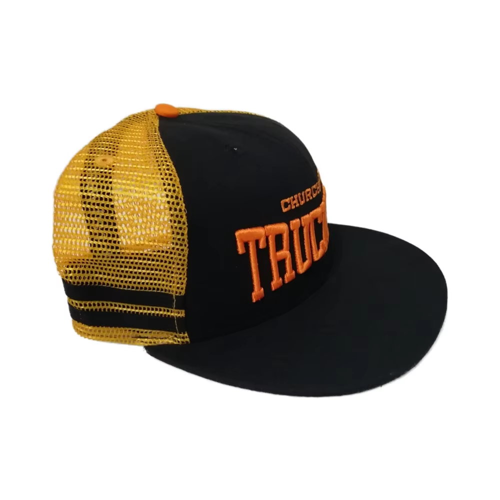 UN-0030 6 PANELFLAT BRIM TRUCKER CAP 