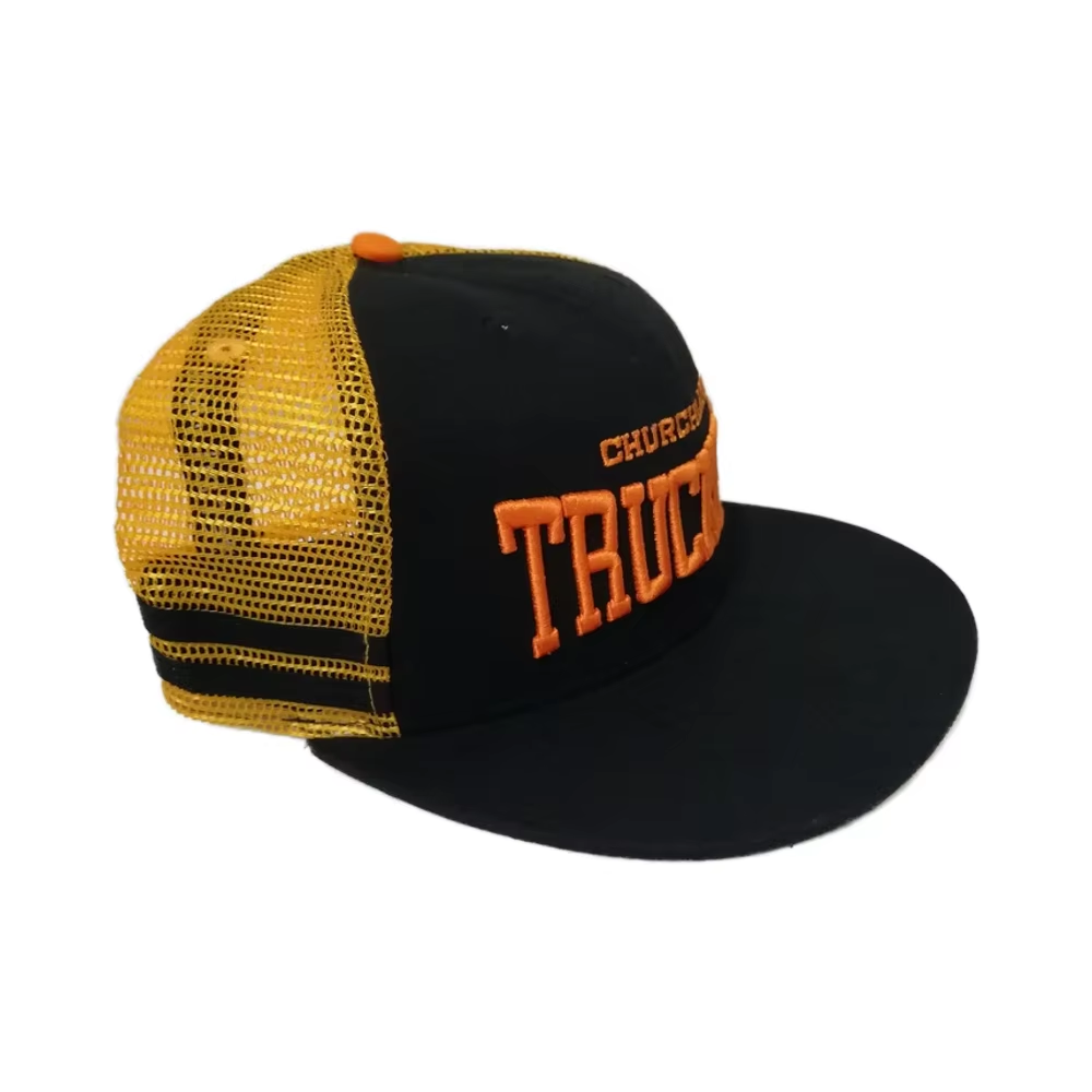 UN-0030 6 PANELFLAT BRIM TRUCKER CAP 
