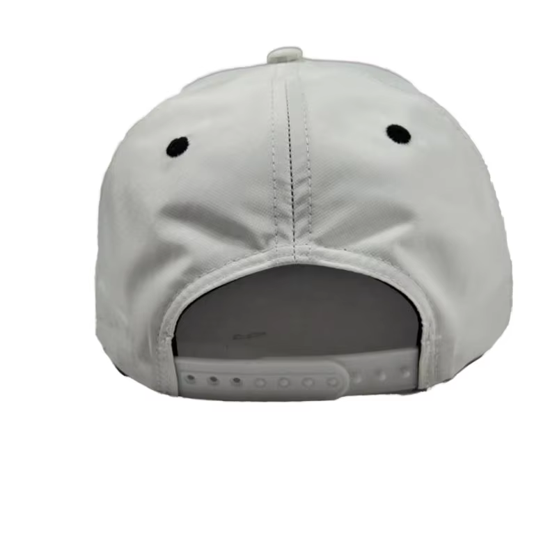 UN-0047 5 PANEL SNAPBACK CAP WITH CHENILLE PATCH