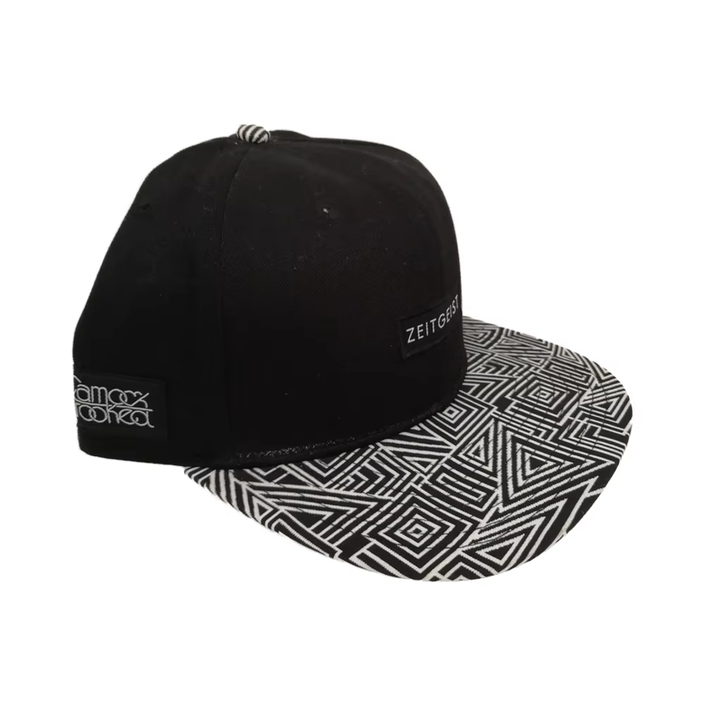 UN-0066 SIX PANELS SNAPBACK CAP