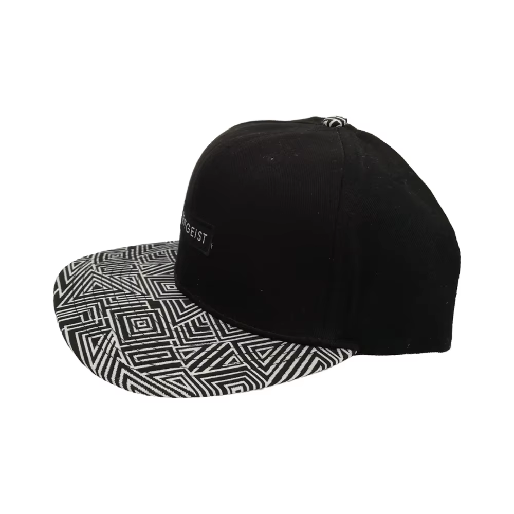 UN-0066 SIX PANELS SNAPBACK CAP